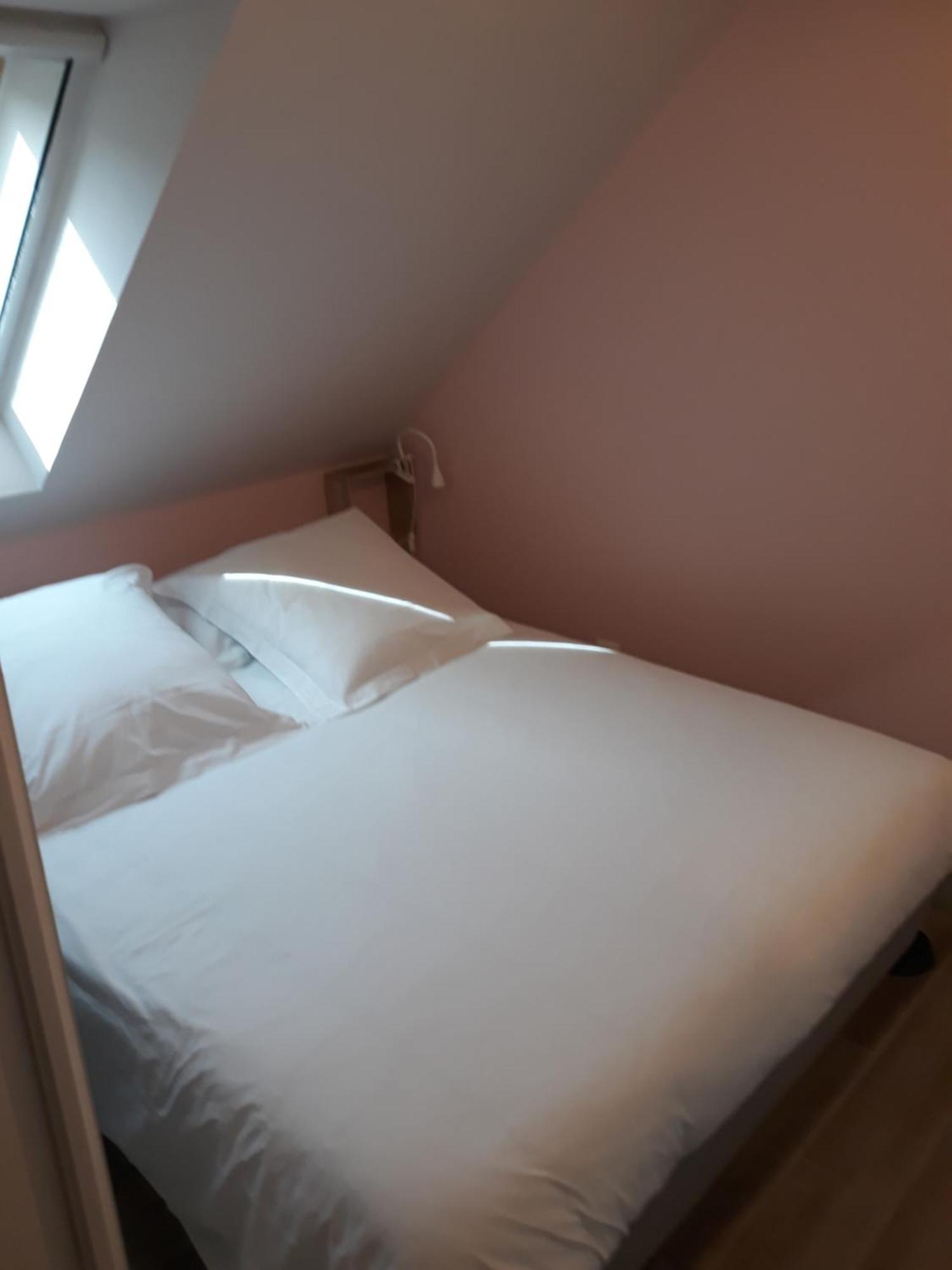 Gite de la Houssière Joue-du-Bois Extérieur photo